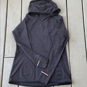 Athletic pullover jacket